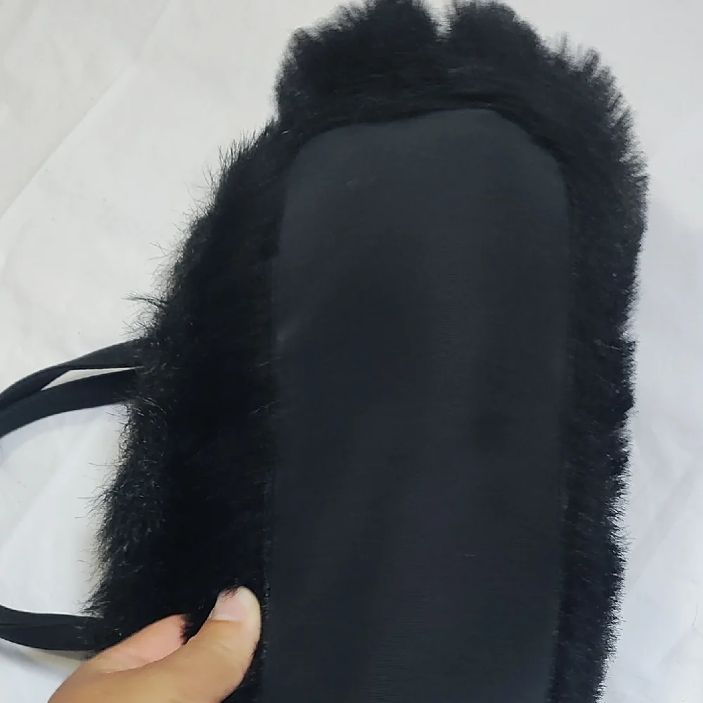 XOXO Vintage 90S Black Small Bag with Plush Fur‎